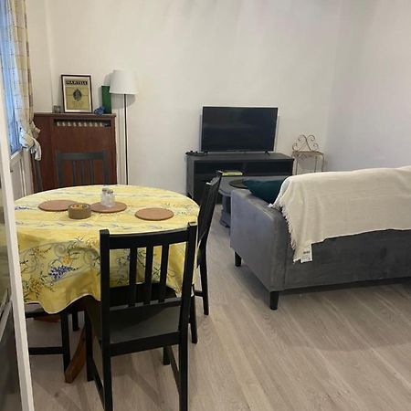 Location Appartement Proche Paris ヴィトリー・シュル・セーヌ エクステリア 写真